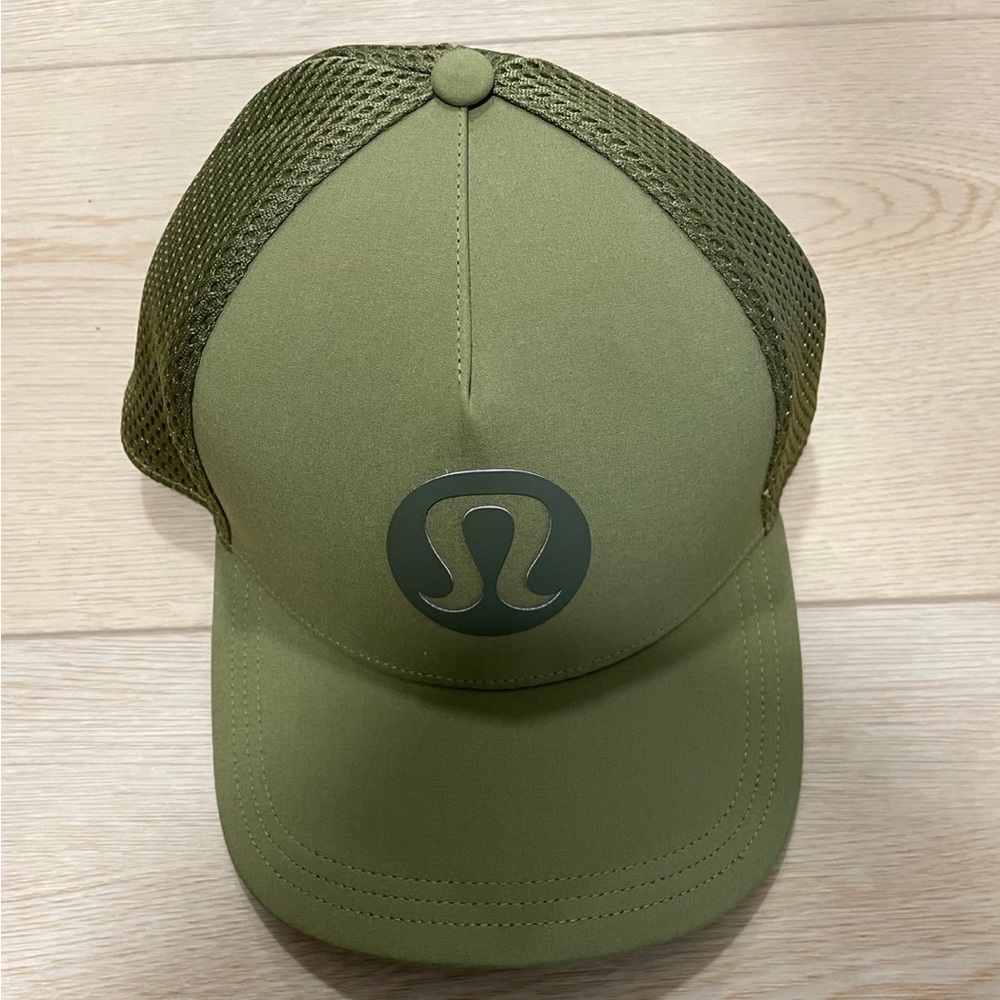 Lululemon Trucker Hat